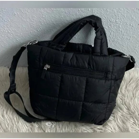 LULULEMON Black Quilted Grid Tote Bag Mini 5L - Picture 3 of 7